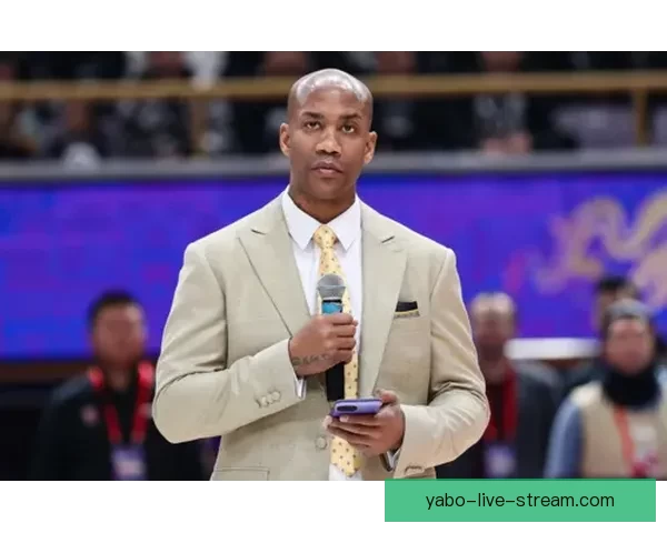 艾维情绪失控言行过激致失业 让人联想到马布里凯琼斯的类似经历